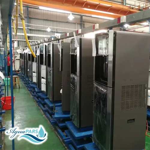Chaîne de montage de générateurs d'eau AguaPARS en usine